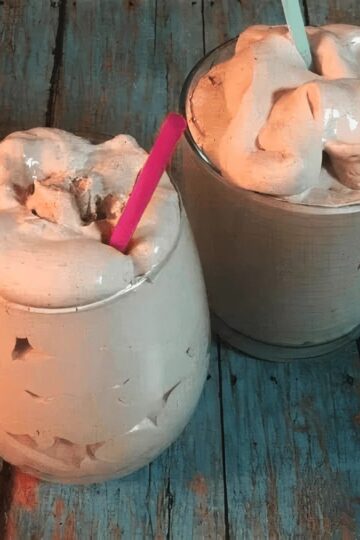 Copycat Wendy’s Keto Chocolate Frosty